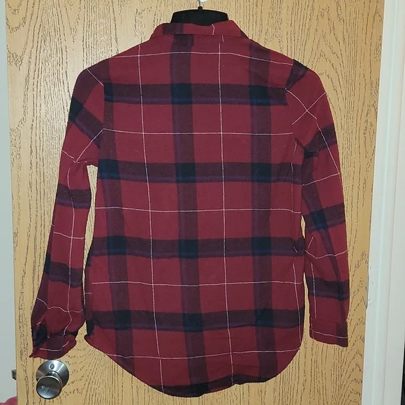 Charlotte Russe Woman's Flannel - Picture 2 of 10
